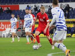 Das stadion wurde zwischen 1929 und 1931 komplett. Viktoria 1904 E V Viktoria Holt Wichtigen Auswartserfolg