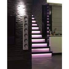 Lichtbänder mit leuchtstoffröhren gehören der vergangenheit an, mit unserem lichtbandsystem linea bieten wir ihnen ein beleuchtungssystem, das je nach anforderung z.b. Led Universum Komplettset Led Treppenbeleuchtung Mit Rgb Led Streifen