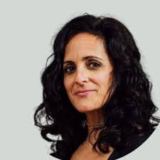 Sindy Guevara's Instagram, Twitter & Facebook