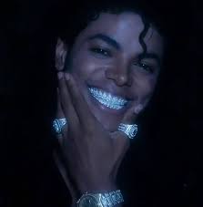 Y'all be exposing the weirdest sh*t after a breakup .. Wdym he didn't wash  his aśś 👀