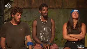 Survivor 2021 ünlüler gönüllüler hızla finale yaklaşırken yarışma tüm heyecanıyla devam ediyor. 1 Haziran Exxen Survivor Sms Siralamasi Ne Oldu Survivor Kim Elendi Televizyon Haberleri