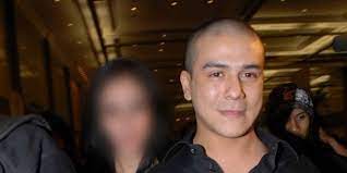 Indonesia eap alias an tertangkap narkoba, netizen: 5 Fakta Ghatan Saleh Mantan Suami Dari Dua Artis Ternama Yang Terjerat Narkoba Dream Co Id