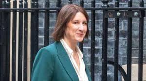 UK debt pile on course to rise above 100% of GDP