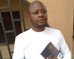 When Cyberspace Becomes Sanctuary: The Mystery of the Weight of Grace and  the Stranger Who Searched for Rest