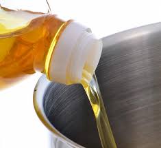 Dormant oil is a horticultural oil that is sprayed on plants and trees when they are dormant to help control insects. How To Make Homemade Dormant Oil Spray For Fruit Trees Articles Merchantcircle