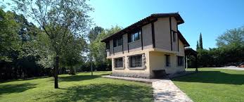 Descubre las ofertas de casa rural arbillas, entre las que se incluyen tarifas completamente reembolsables con cancelación gratuita. Una Escapada A Una Casa Rural En Arenas De San Pedro Vrbo Espana