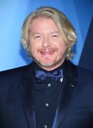 Photos: 2017, 51st Annual CMA Awards, country fashion hits the red carpet