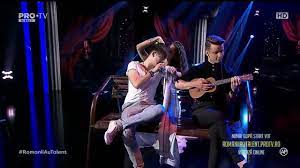 Juriul a fost nevoit sa decida care dintre preferatii publicului ar trebui sa ocupe un loc in finala. Romanii Au Talent Semifinala 18 05 2018 7klase Youtube