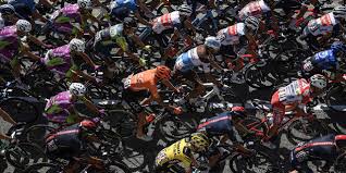 Visit the official website of giro d'italia 2021 and discover all the latest updates and info on the route, stages, teams plus the latest news. Giro D Italia Latest News Photos And Videos