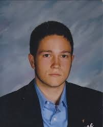 Sarah Blaisdell's Instagram, Twitter & Facebook