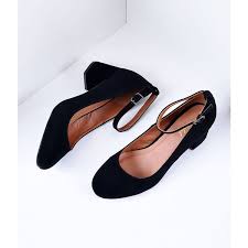 Black Block Heels Closed Toe Black Nubuck Closed Toe Ankle Strap Pumps Shoes 32 Liked On Polyvore Featuring Shoes Pump Black Block Heel Shoes Ankle Strap Heels Graduation Shoes Heels