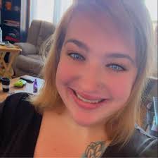 What are some decent Friday fish fry options in Green Bay for out of town  people?