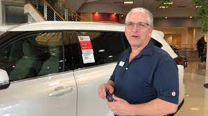 Let's play a guessing game. 2020 Highlander Trick How To Open All Doors With Smart Key Youtube