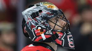 Blackhawks goalie corey crawford talks about having to change masks after getting hit with a puck. Corey Crawford Practices For The First Time Since December He Looked Sharp Chicago Tribune