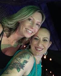 Jennifer Litz's Instagram, Twitter & Facebook