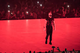Review Drake Flies Solo For Tacoma Dome Stop On Aubrey