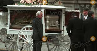 Aaliyah Funeral Aaliyah Funeral Aaliyah Aaliyah Singer