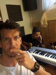 Držitel Thálie Peter Pecha si plní sny. Víme, kdo mu s tím pomáhá!