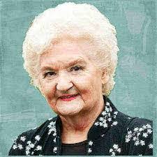 Yvonne Harter's Instagram, Twitter & Facebook