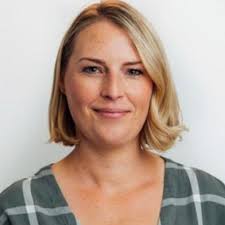 Shanna Richardson's Instagram, Twitter & Facebook