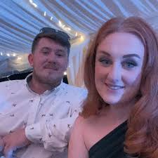 I'm getting married within days but my wedding dress has been ruined and  the shop has closed down'