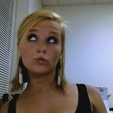 Nicole Fredericks's Instagram, Twitter & Facebook