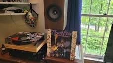First pressing of Purple Rain for $3. We are BALLING : r/vinyl