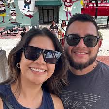 Is there an AC repairman in the neighborhood?