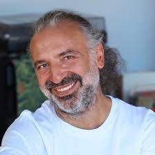 Rocco Veltri's Instagram, Twitter & Facebook