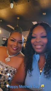 HAPPY MOTHERS DAY 🥂💐, #idontowncopyrightstothemusicinthebackground , #fyp 