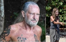 Qui voleva terminare gli studi per poi tornare nel suo paese, ma l'incontro con l'uomo che sarebbe diventato poi suo marito ha ribaltato tutti i piani. Isola 2021 Bruttissimo Gesto Di Paul Gascoigne Contro Fariba L Indignazione Di Giulia Salemi Che Schifo