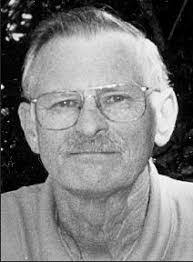 Gordon Tripp's Instagram, Twitter & Facebook