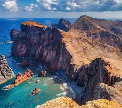 Madeira, officially the autonomous region of madeira (região autónoma da madeira), is one of the two autonomous regions of portugal (the other being the azores). Compare Car Rental On Madeira Autoprio Com