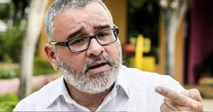 Gobierno rechaza que estén enviando dinero a Mauricio Funes