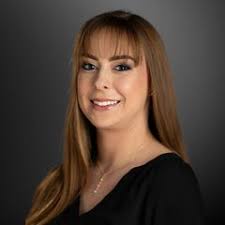 Haley Couch's Instagram, Twitter & Facebook