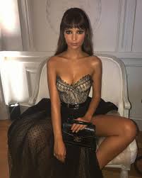 15 1 Mln Podpischikov 416 Podpisok 1 547 Publikacij Posmotrite V Instagram Foto I Video Emily Ratajkowski Emrata Modelo Emily Emily Ratajkowski Moda