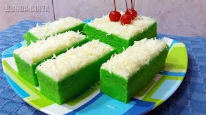 Telur merupakan salah satu bahan makanan hewani yang banyak dikonsumsi oleh masyarakat selain mengkonsumsi daging, ikan dan susu. Resep Bolu Pandan Kukus Santan 4 Telur Karena Saat Ini Banyak Sekali Kreasi Bolu Yang Menggugah Selera Tempat Belanja Oleh Oleh Bali