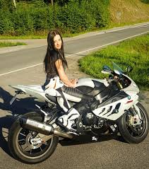 moto おしゃれまとめの人気アイデア pinterest luis antonio alves da silva 女性ライダー バイク 女子 女性