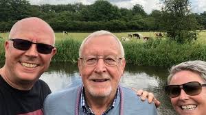 Fundraiser by Mal Chadwick : Mal's walk across Britain for McMillan