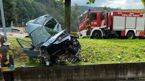 Sul posto il 118 e la polizia locale. Incidente Mortale A Canzo Perde La Vita Una Donna Di 45 Anni