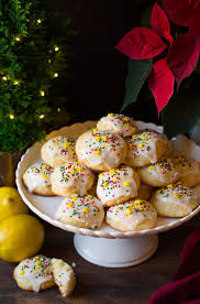 We serve a big pile, and they're gone by the end of the meal. Glazed Lemon Sour Cream Cookies Cooking Classy