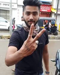 Free fire is the ultimate survival shooter game available on mobile. Sahil Khan Kiya Yeh Hunk Tattoo Asli Hai Kiya Naam