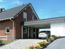 Wir bieten ihnen hochwertige metall carports aus stahl und holz. Carport Mit Dem Hauseingang Kombinieren Easycarport De