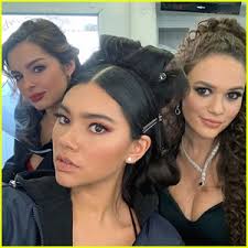 She's all that feels like it could have been made by a team of septuagenarians from the glory days of american intl. He S All That Photos News Videos And Gallery Just Jared Jr Page 2