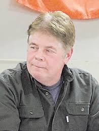 Almont football wins district; remains undefeated