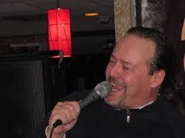 Jeff Watson's Instagram, Twitter & Facebook