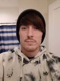 Gamer seeking friends and more