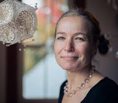 Tanya Lyons's Instagram, Twitter & Facebook