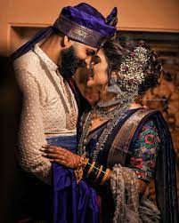 Adorable Portraits Of Marathi Couples That Ll Make You Want To Get Married Now Indian Wedding Photography Poses Wedding Couple Poses Indian Wedding Photography Couples