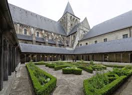 Celebres Secretes 35 Abbayes A Decouvrir En Normandie Montivilliers Abbaye Celebrations